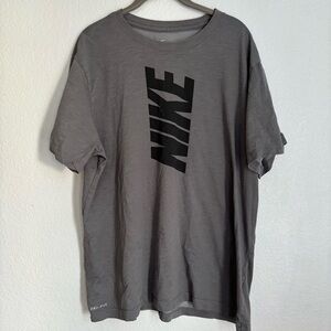 Nike Men's Gray Dri-FIT Logo Cotton Crew Neck T-Shirt XL Short Sleeve